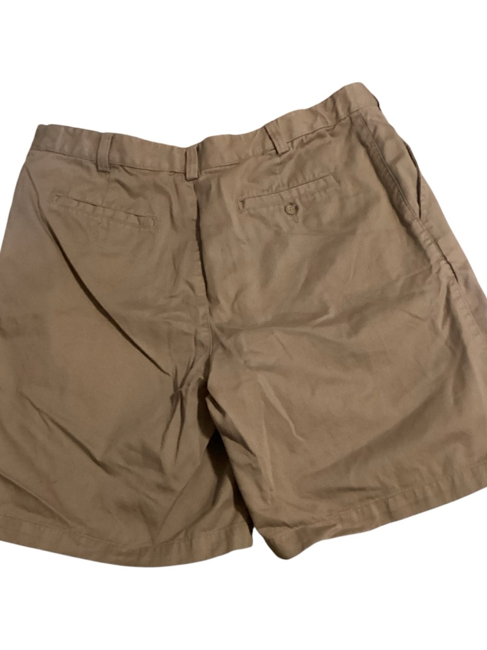 Geoffrey Beene Men's Tan Flat-Front Shorts - Picture 4 of 11